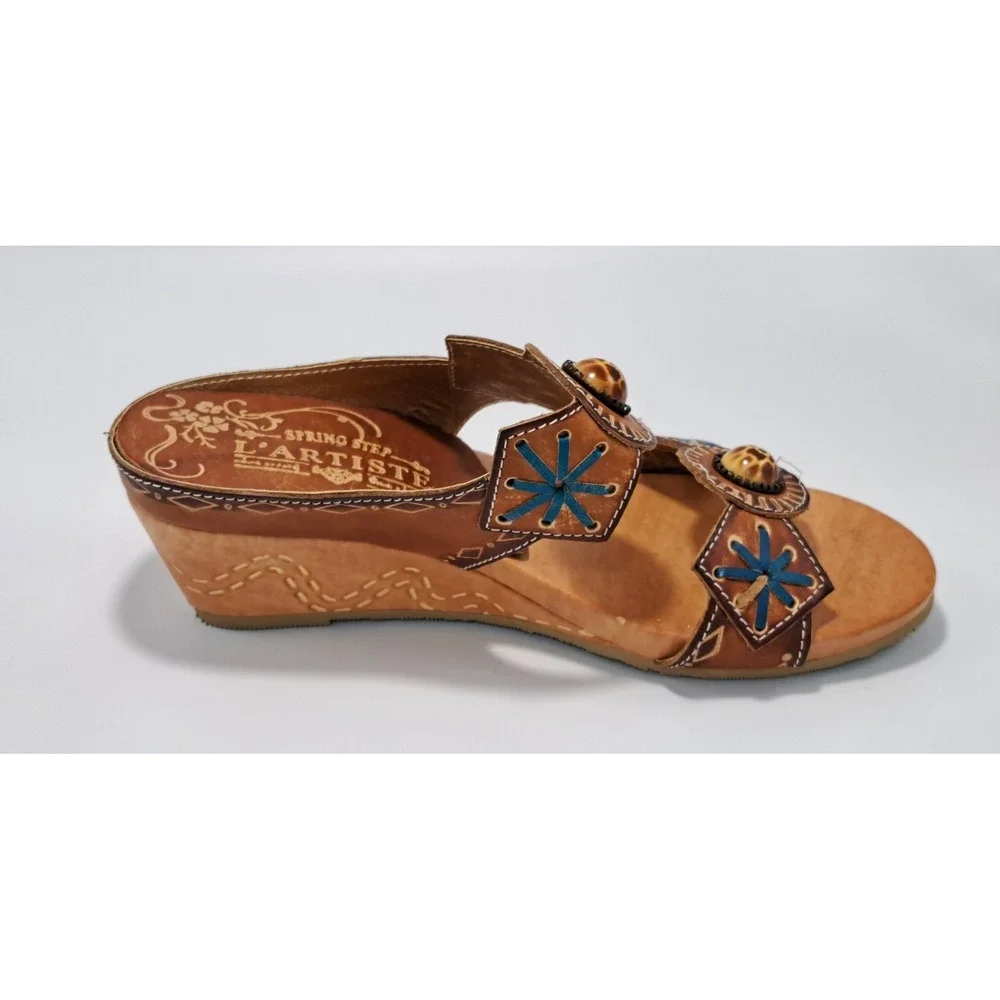 L'Artiste Spring Step Sesame Tan Leather Wedge Sandals Blue Embroidery Womens 36